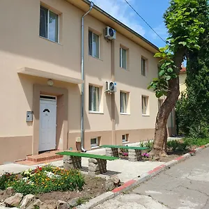 Locanda Viriks, Burgas
